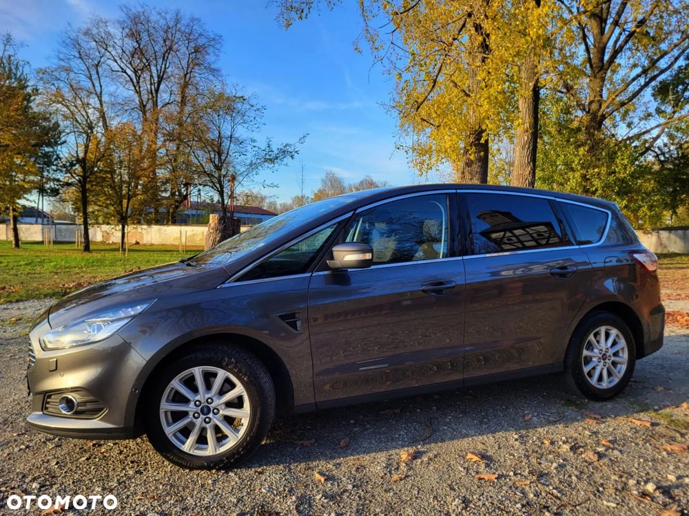 Ford S-Max 2.0 EcoBlue Titanium - 4