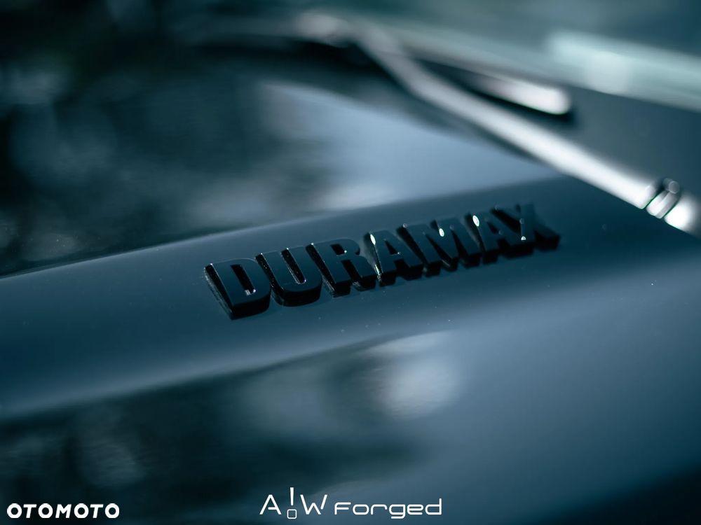 Chevrolet Silverado - 18