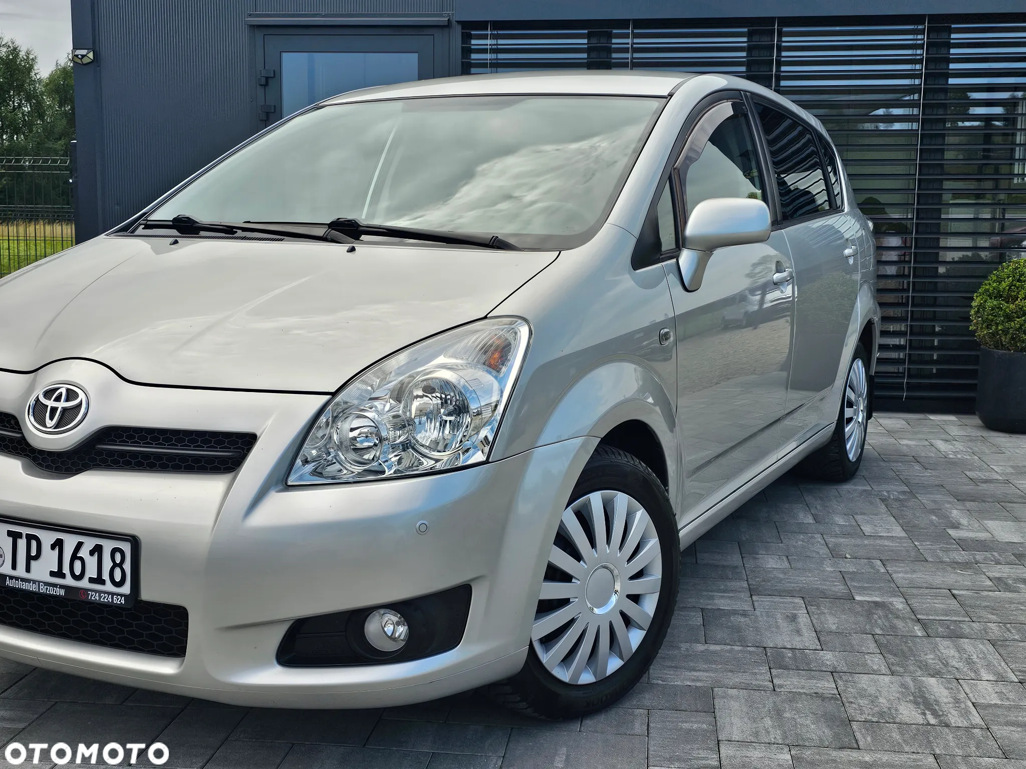 Toyota Corolla Verso 1.8 Sol - 21