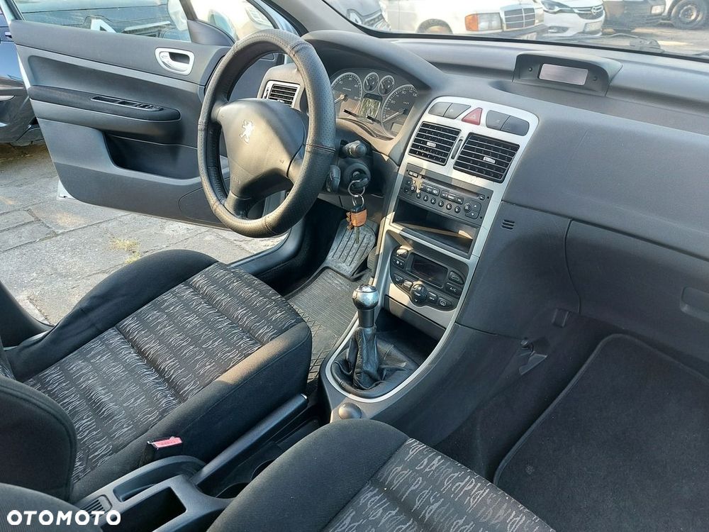 Peugeot 307 - 15