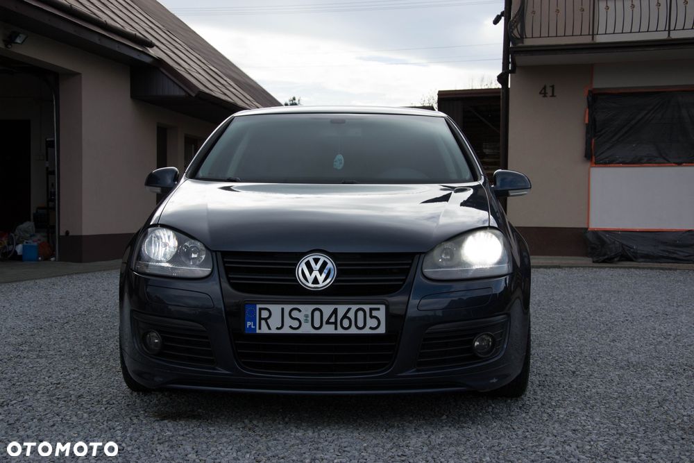 Volkswagen Golf 2.0 TDI DPF GT Sport - 5