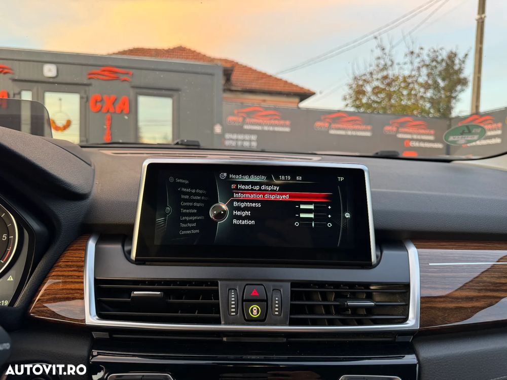 BMW Seria 2 220d Active Tourer Aut. Luxury Line - 22