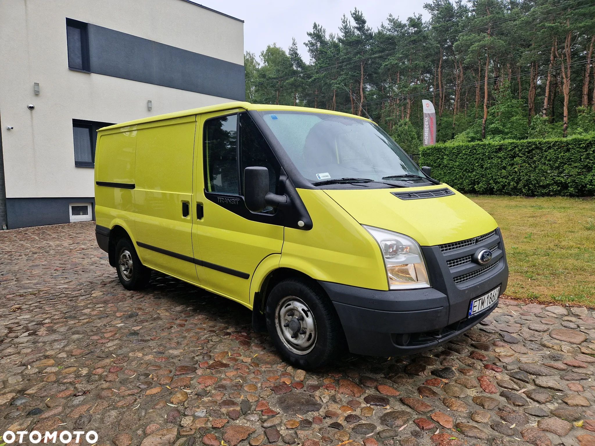 Ford Transit - 1
