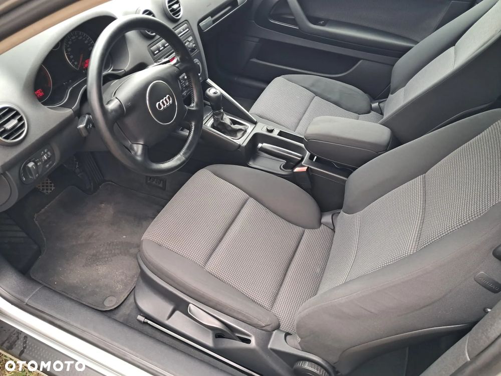 Audi A3 3-drzwiowe - 9