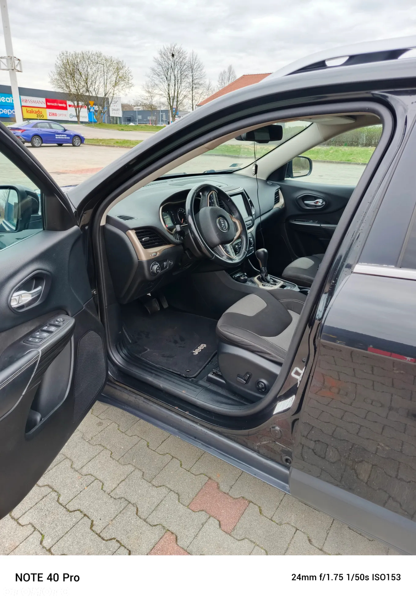 Jeep Cherokee 2.0 MJD Active Drive I Longitude - 16