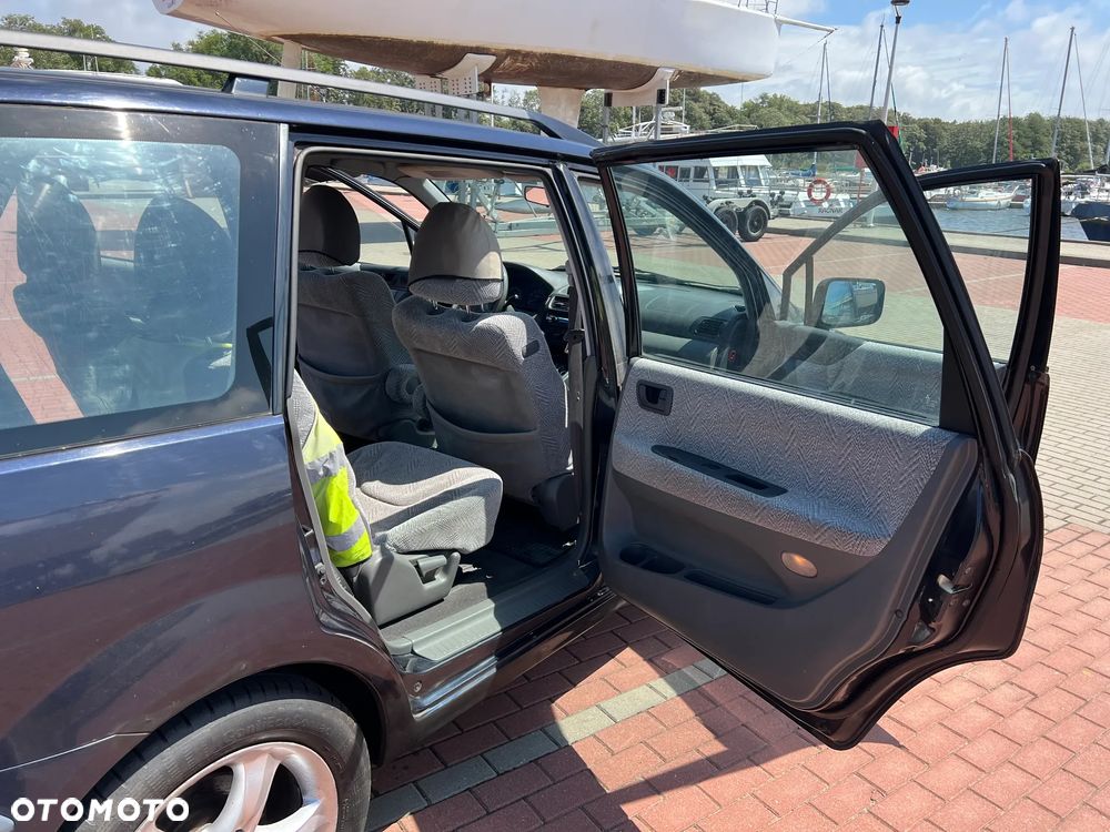 Mitsubishi Space Wagon 2.4 GDI Family - 21