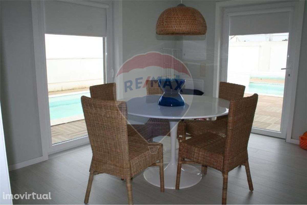 Moradia T4 para venda - Grande imagem: 3/6