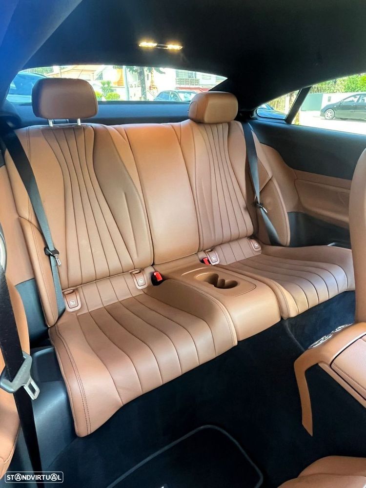 Mercedes-Benz E 300 d AMG Line 4Matic Aut. - 46