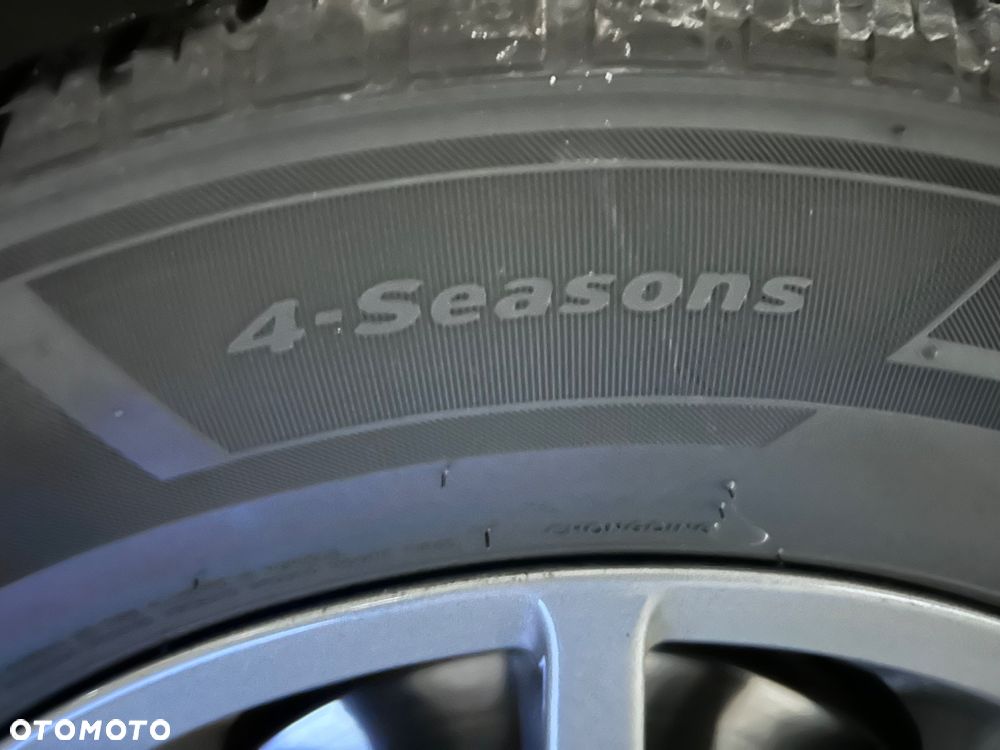 Kia Venga 1.4 CVVT Edition 7 - 17