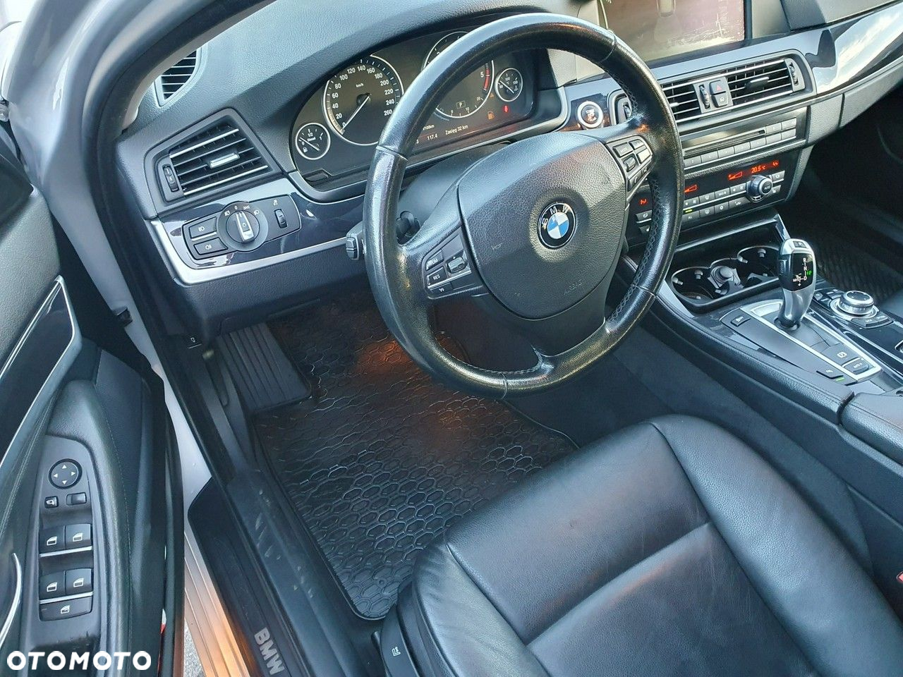BMW Seria 5 - 11