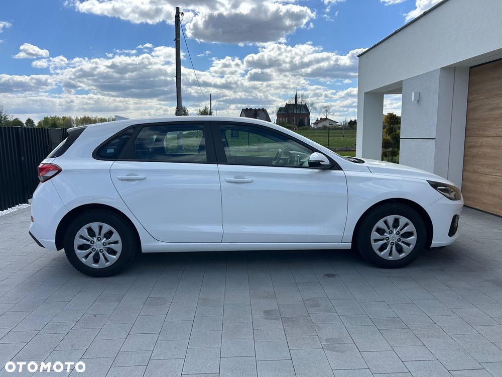 Hyundai i30 1.0 T-GDI Smart - 10