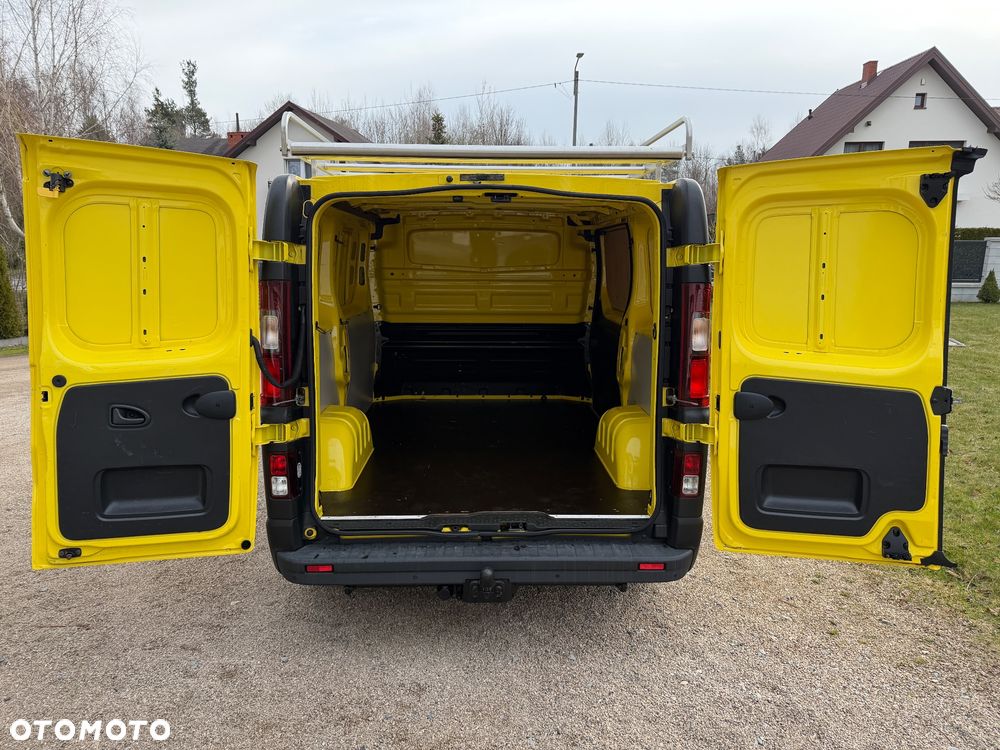 Opel Vivaro - 28