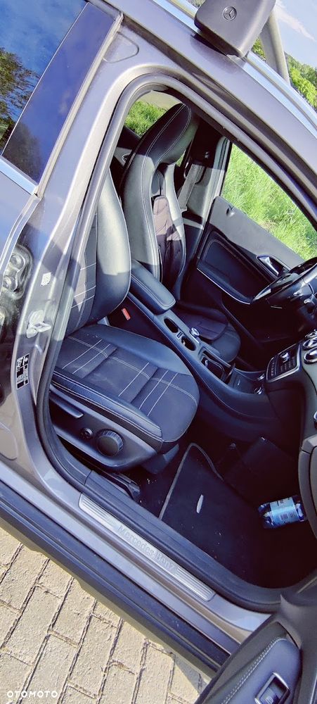 Mercedes-Benz GLA 250 4-Matic - 9