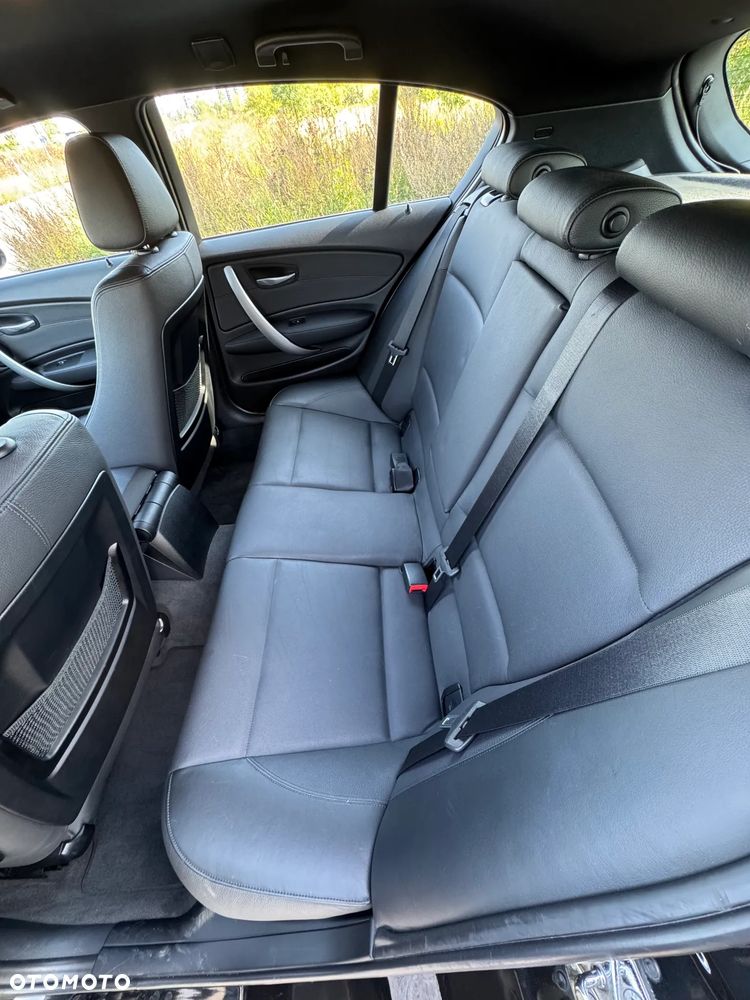 BMW Seria 1 130i - 18