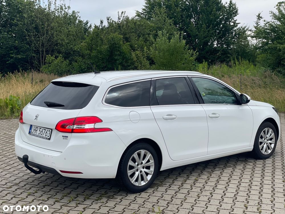 Peugeot 308 1.6 BlueHDi Allure S&S EAT6 - 4