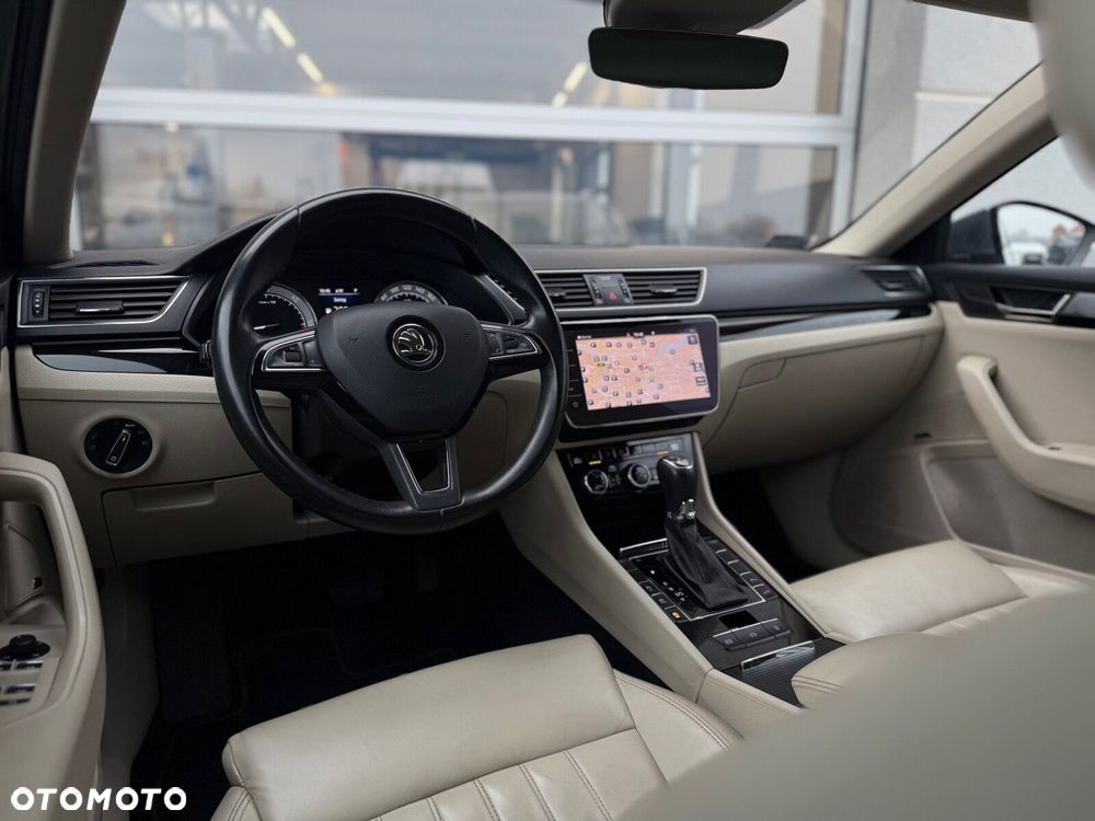 Skoda Superb 2.0 TDI 4x4 L&K DSG - 13