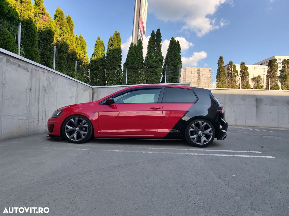 Volkswagen Golf Cabrio 2.0 TDI BlueMotion Technology Lounge - 5