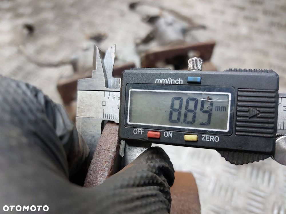 TARCZE HAMULCOWE TYŁ + ZACISKI LANCIA LYBRA I - 6