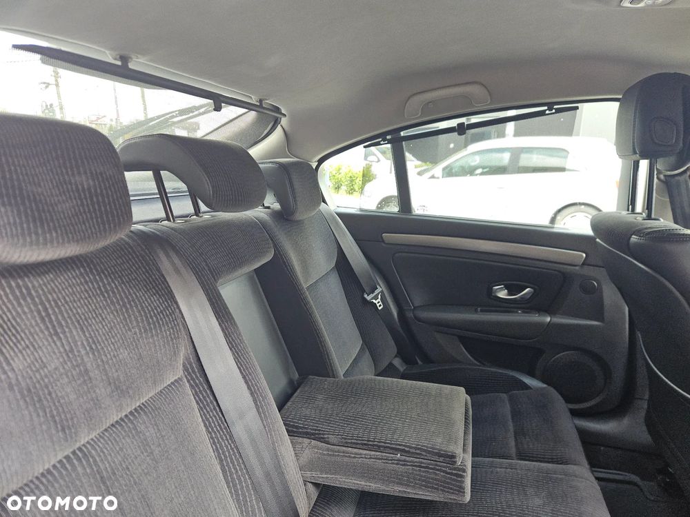 Renault Laguna 2.0 DCi Privilege - 27