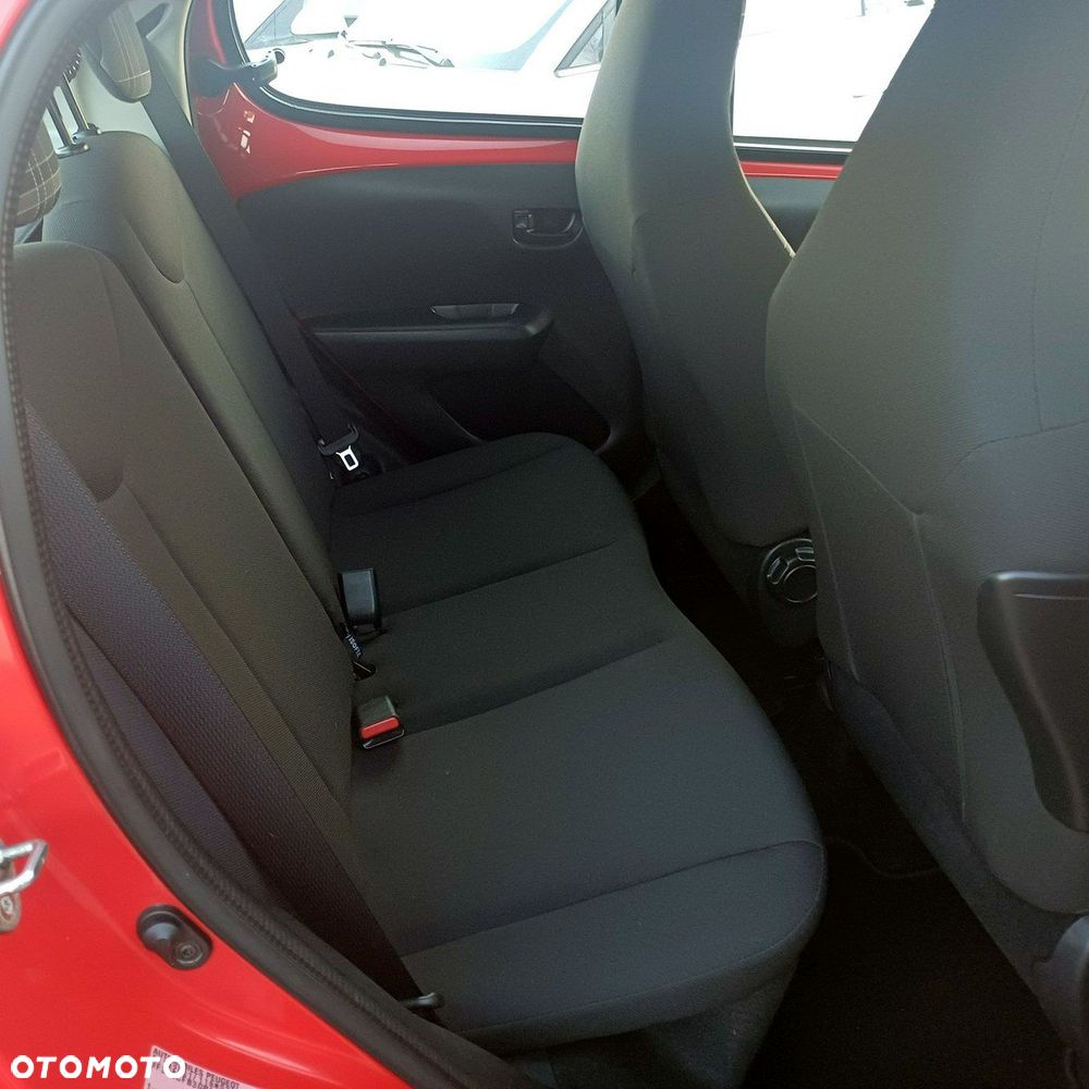 Peugeot 108 - 9