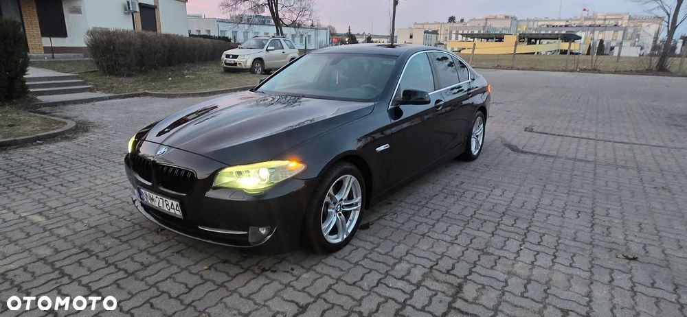 BMW Seria 5 520d - 13