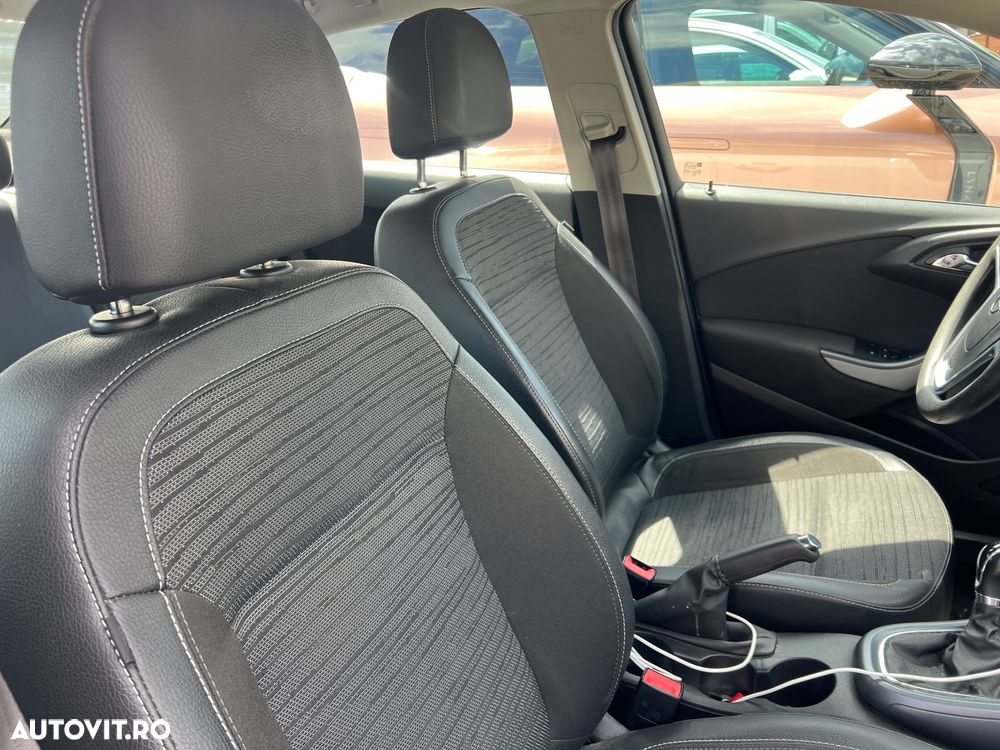 Opel Astra 1.4 Turbo ECOTEC Enjoy - 7