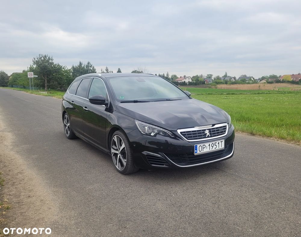Peugeot 308 - 1
