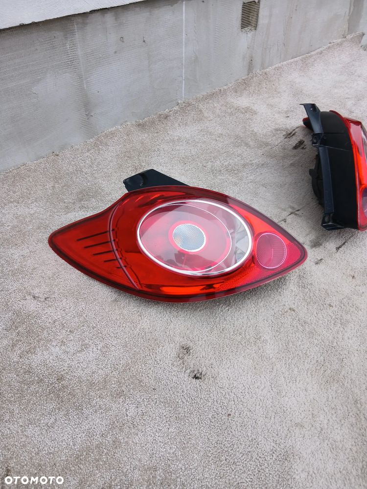 LAMPA TYLNA LEWA I PRAWA FORD KA MK II ROK 08/16 - 2