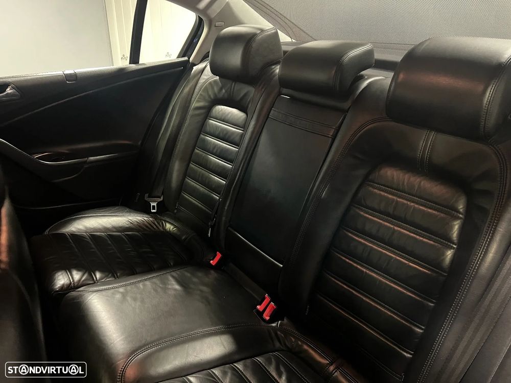 VW Passat 2.0 TDI Highline - 7