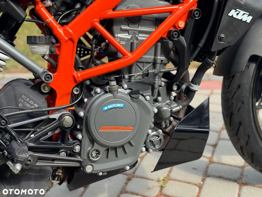KTM Duke 125 - 8