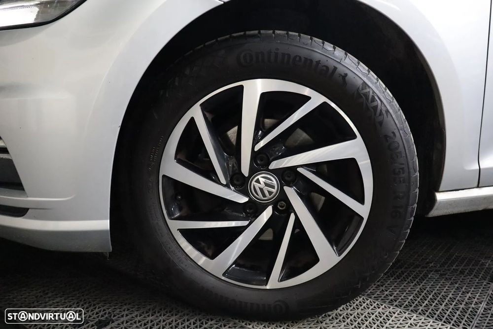 VW Golf - 5