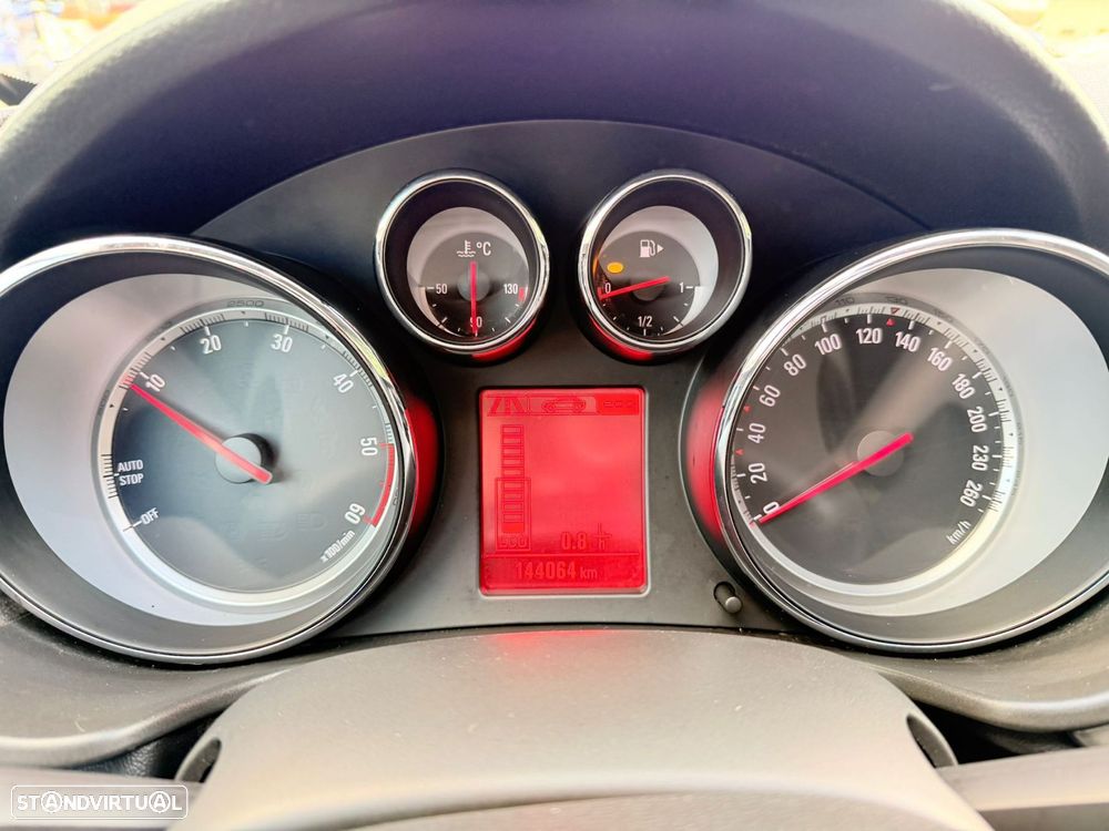 Opel Insignia Sports Tourer 2.0 CDTi Cosmo - 31