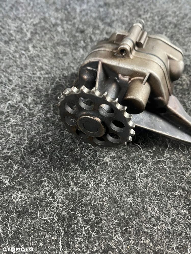 pompa oleju mercedes 2.2 CDI A6111810047 - 5