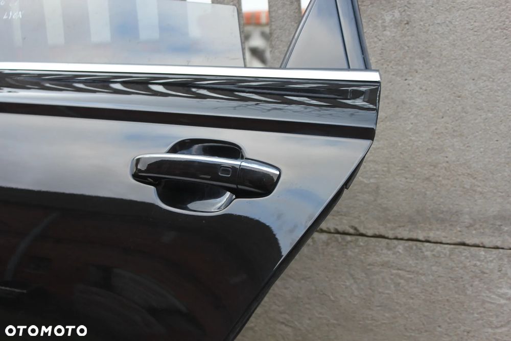 DRZWI TYLNE LEWE AUDI A6 C7 AVANT LY8X 2015 - 9