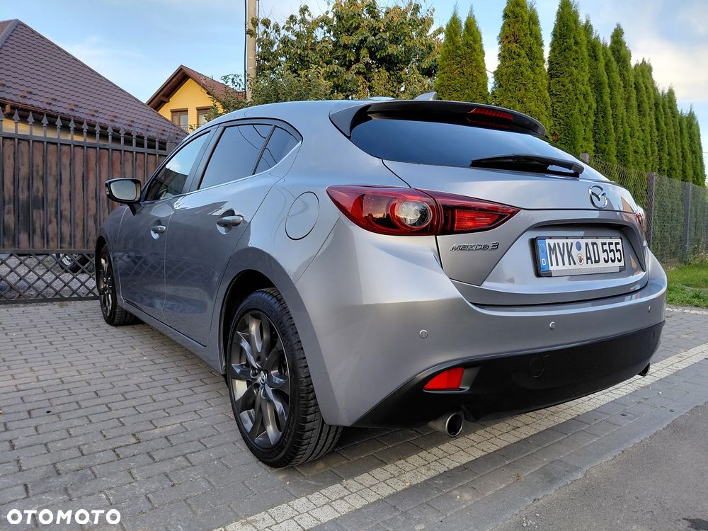 Mazda 3 - 16