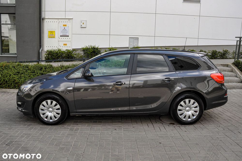 Opel Astra - 2
