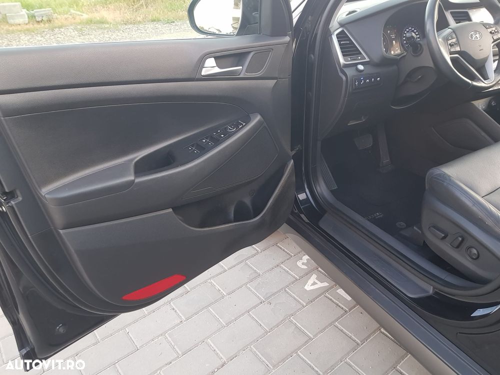 Hyundai Tucson 1.6 Turbo 4WD DCT Premium - 9