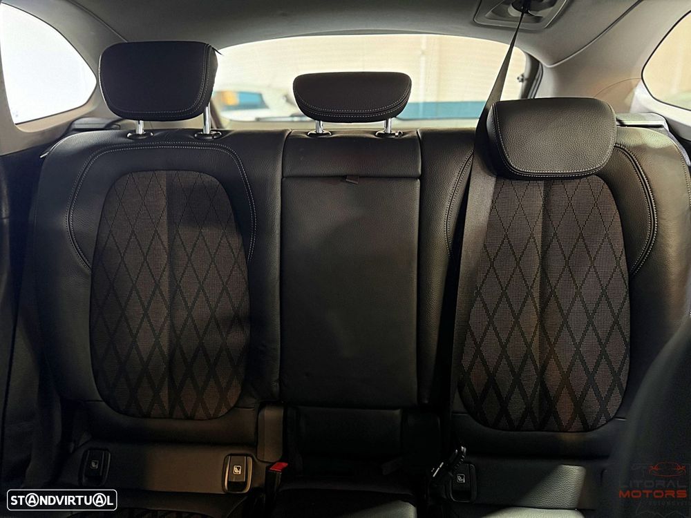 BMW X1 20 d xDrive Auto xLine - 38