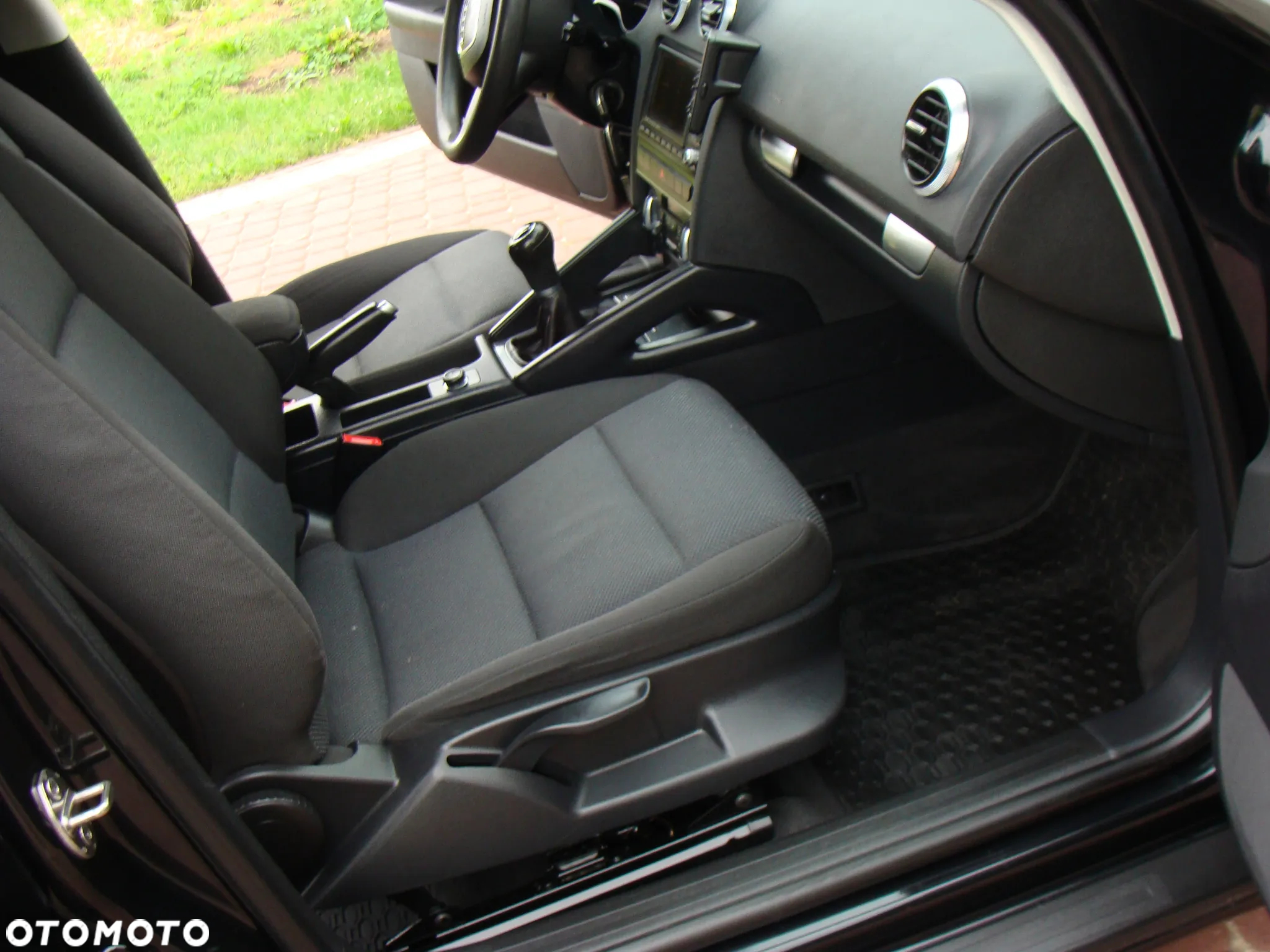 Audi A3 2.0 TDI DPF Ambiente - 12