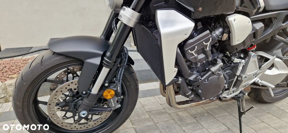 Honda CB - 20