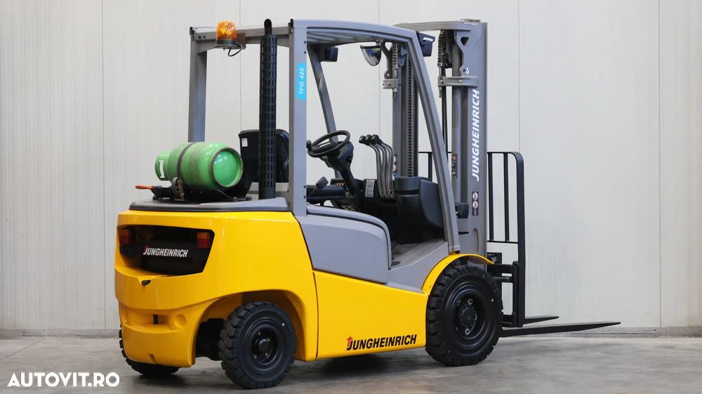 Jungheinrich TFG 425 - 5