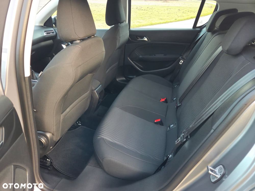 Peugeot 308 1.2 PureTech Access S&S - 14