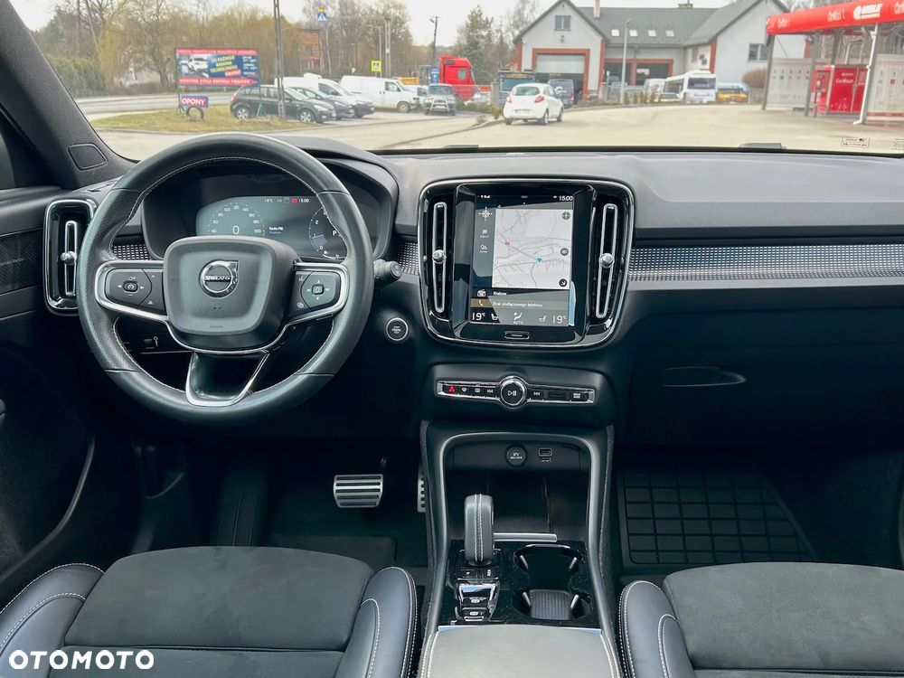 Volvo XC 40 T5 AWD R-Design - 16