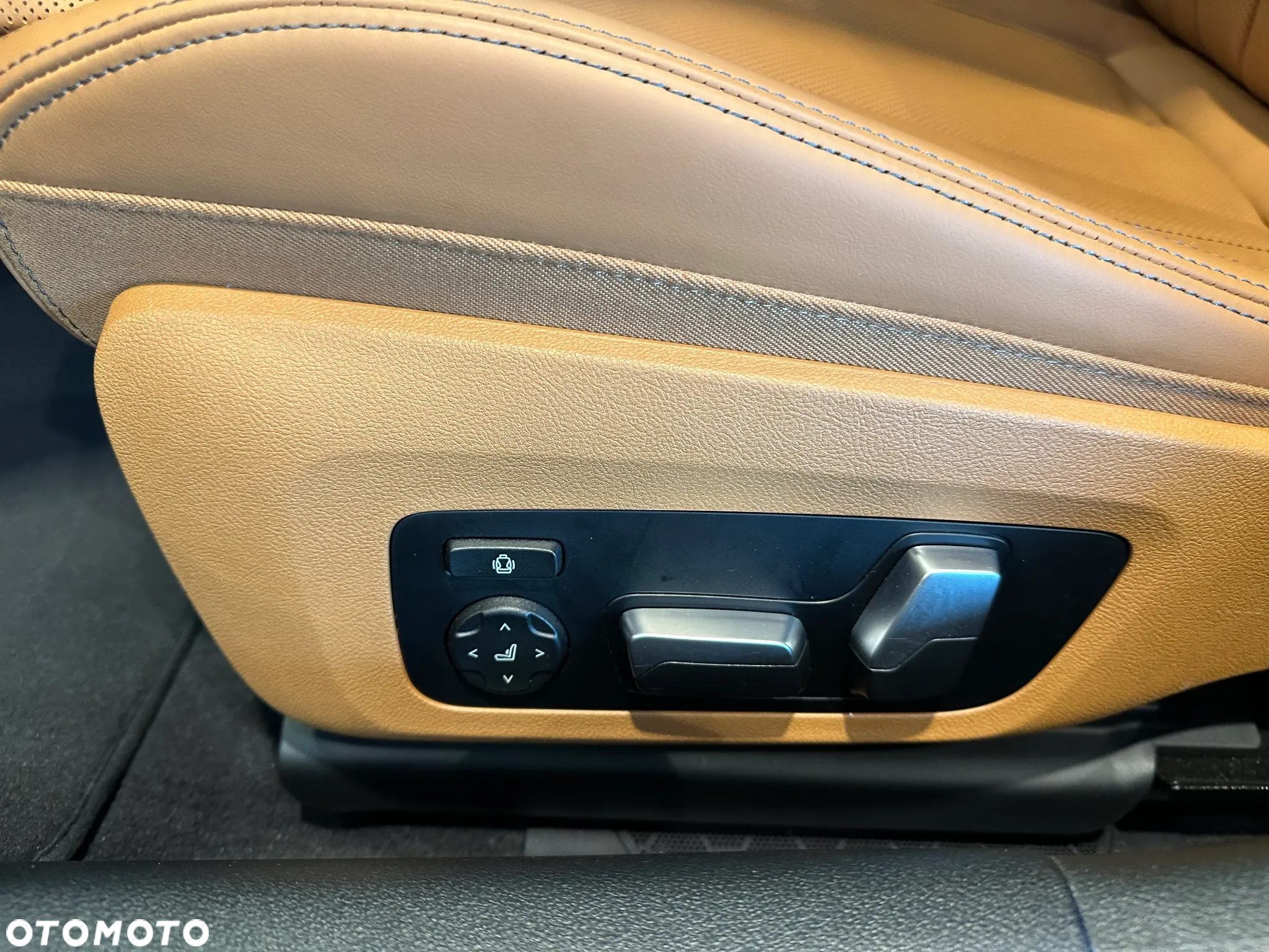BMW Seria 8 - 10