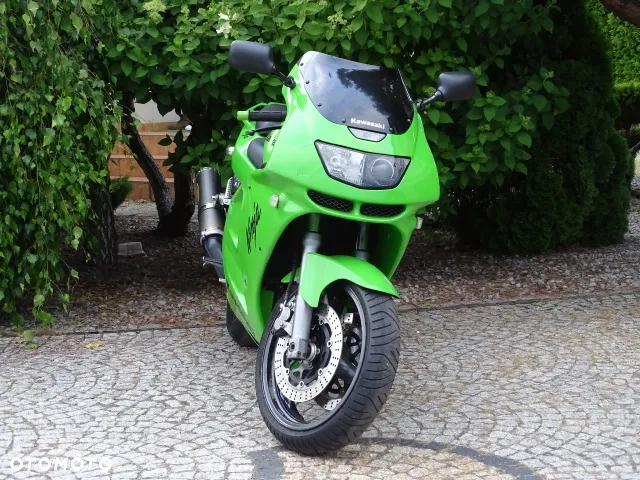 Kawasaki ZX - 3