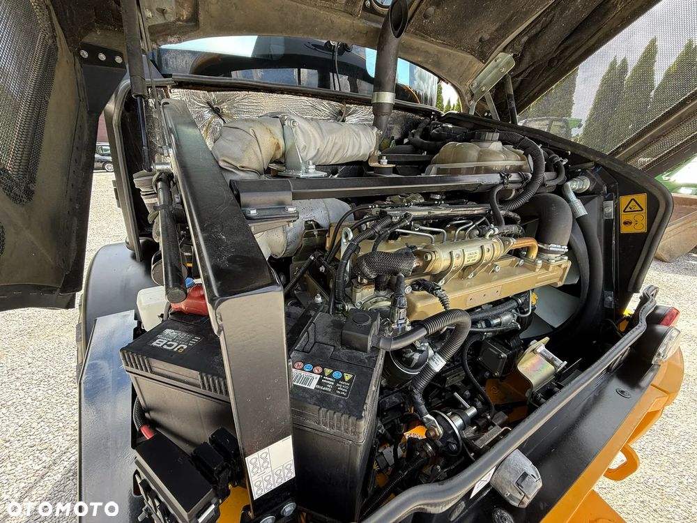 JCB 407 T4 / 2019 ROK / SILNIK 4-CYL BEZ DPF I ADBLUE / PIĘKNA / ORYGINAŁ / ZADBANA / SPROWADZONA Z NIEMIEC / MAŁE GABARYTY / SILNA / 406 408 409 60 70 M 506 509 - 20