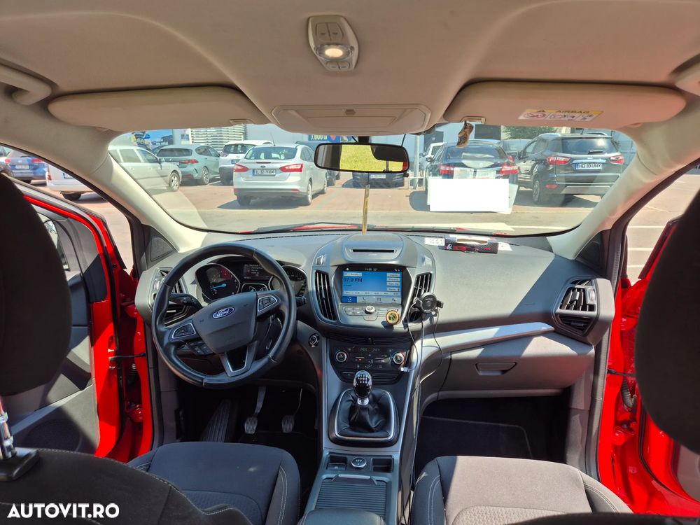Ford Kuga - 8