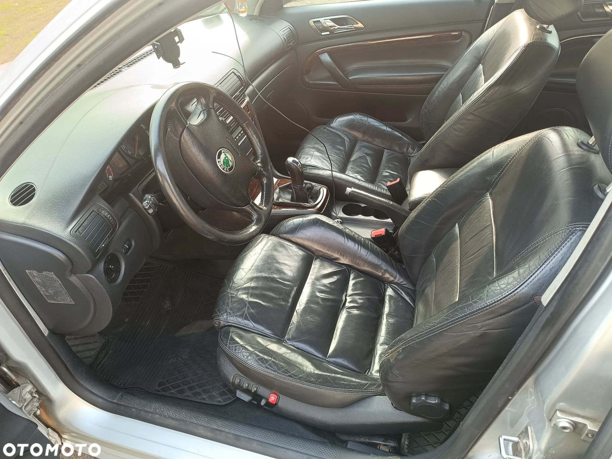 Skoda Superb 2.0 Prestige - 8