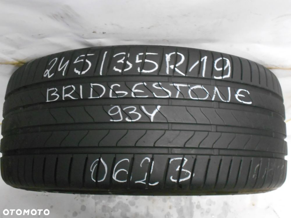 OPONA POJEDYNKA  245/35R19 BRIDGESTONE TURANZA 6 DOT 0623 6.8MM - 1