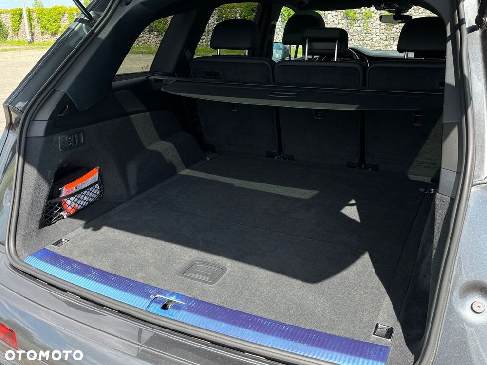 Audi Q7 - 38